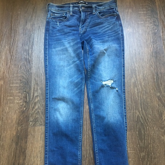 Hollister stretchy jeans - Picture 2 of 5